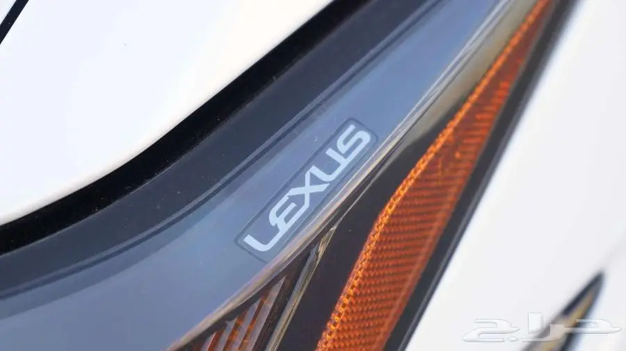 لكزس ES350 2019 بطاقة جمركية 16