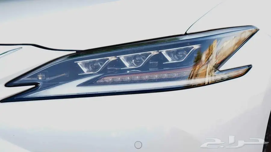 لكزس ES350 2019 بطاقة جمركية 12