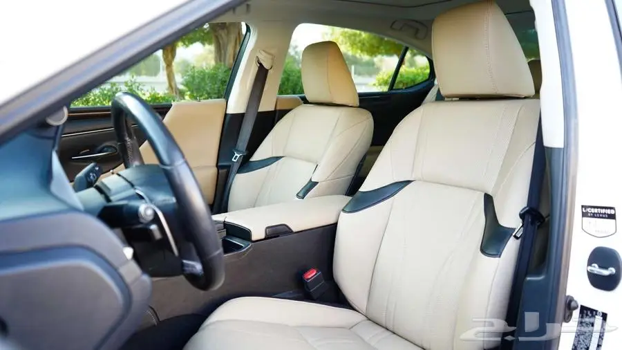 لكزس ES350 2019 بطاقة جمركية 10