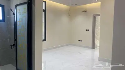 فيلا للبيع في ضاحية الملك فهد 6