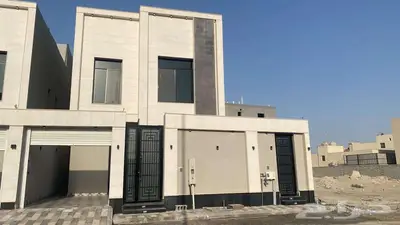 فيلا للبيع في ضاحية الملك فهد 14
