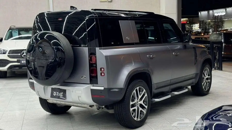 2023 لاندروفر ديفندر DEFENDER First Edition 6