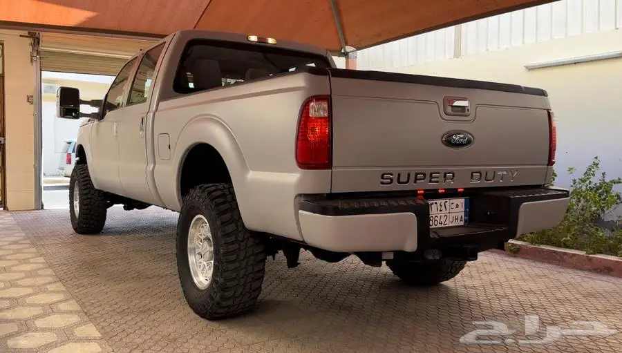 للبيع فورد f350 مخزن 9
