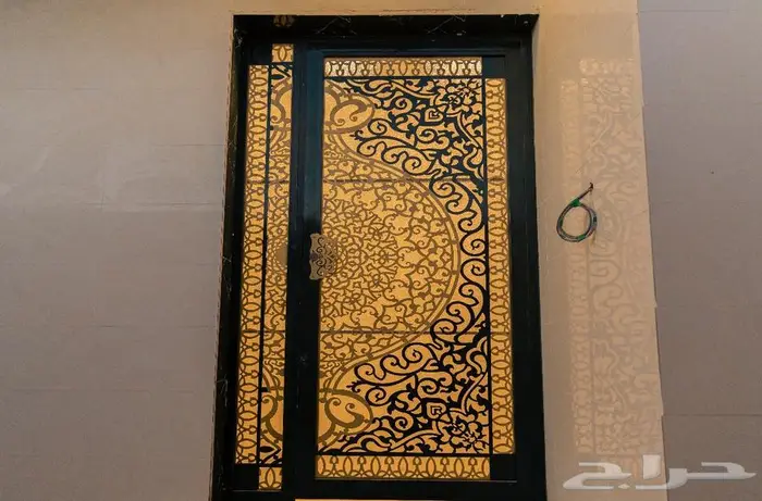 للبيع عمارة تجارية حي الرياض مساحتها 625م واجهتها شمالية 4