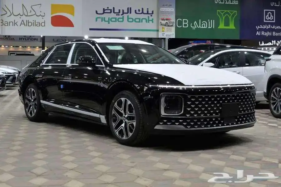 هونداي ازيرا كلاسيك وبريميوم 2025 بالنقد والتقسيط 4