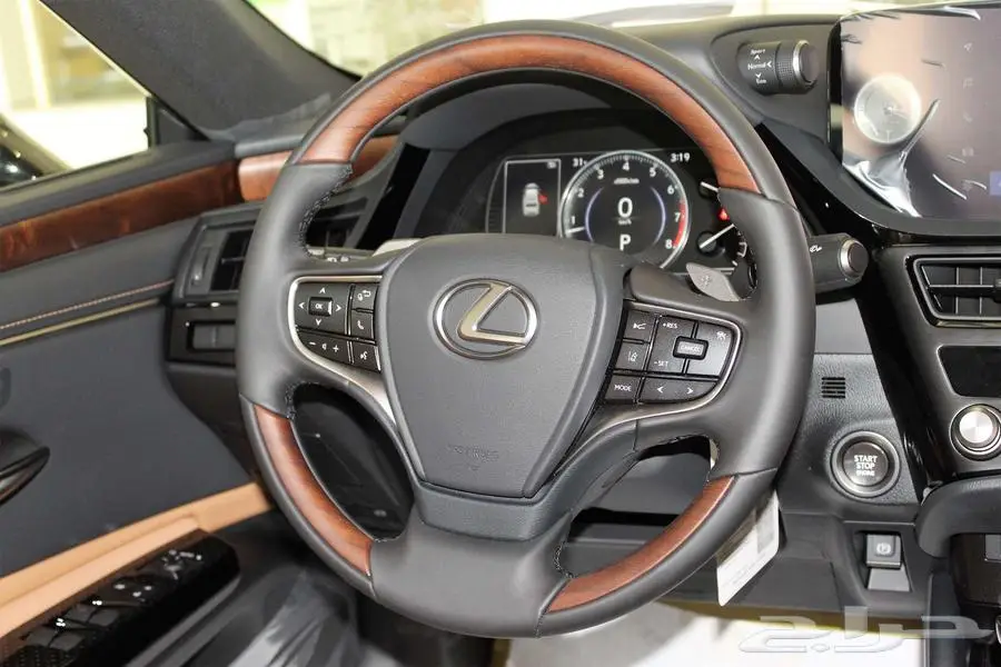 لكزس-ES350 CC بلس-2025-رادار-كاميرات محيطيه-شنطه كهرب-ستاير 4