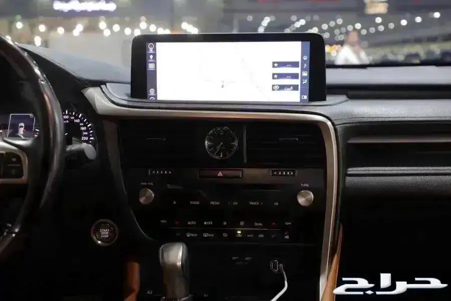 ليكزس RX 350 BB فل كامل بانوراما ستة سلندر موديل 2021 10