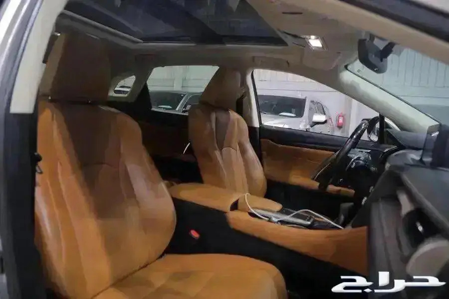 ليكزس RX 350 BB فل كامل بانوراما ستة سلندر موديل 2021 12