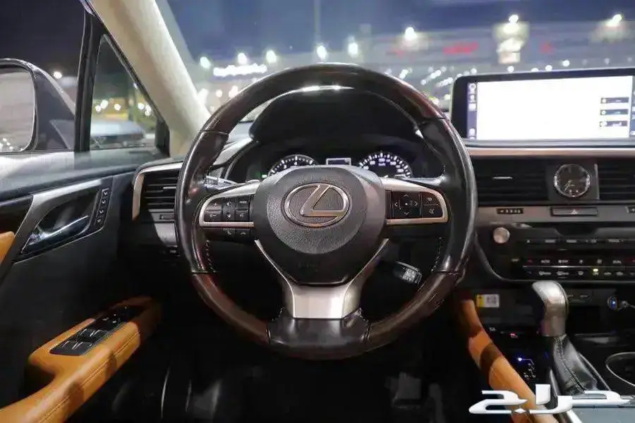 ليكزس RX 350 BB فل كامل بانوراما ستة سلندر موديل 2021 18