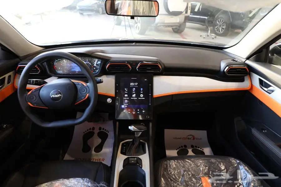 دونج فينج شاين E1 2025 13