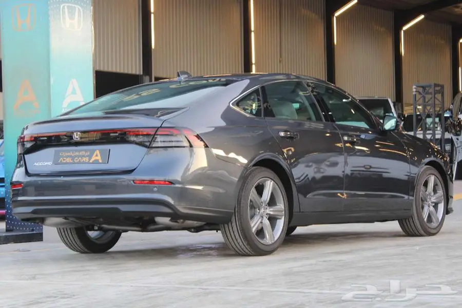 عرض خاص هوندا اكورد بنزين 2025 EX اقل سعر بالسوق كاش واقساط 3