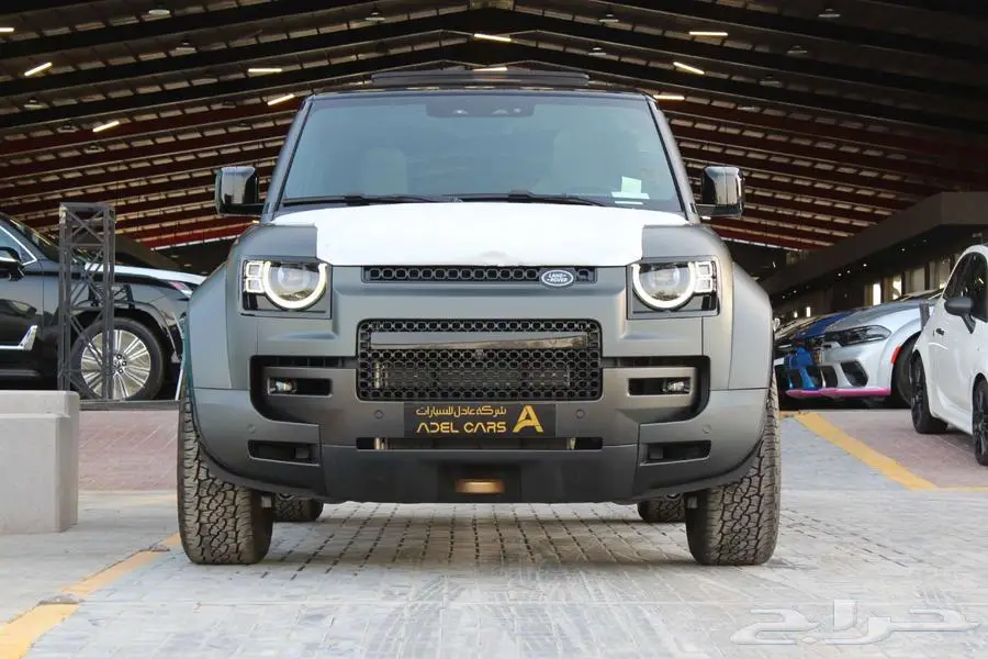Defender OCTA ديفيندر أوكتا الإصدار ONE 2025 إصدار محدود 3