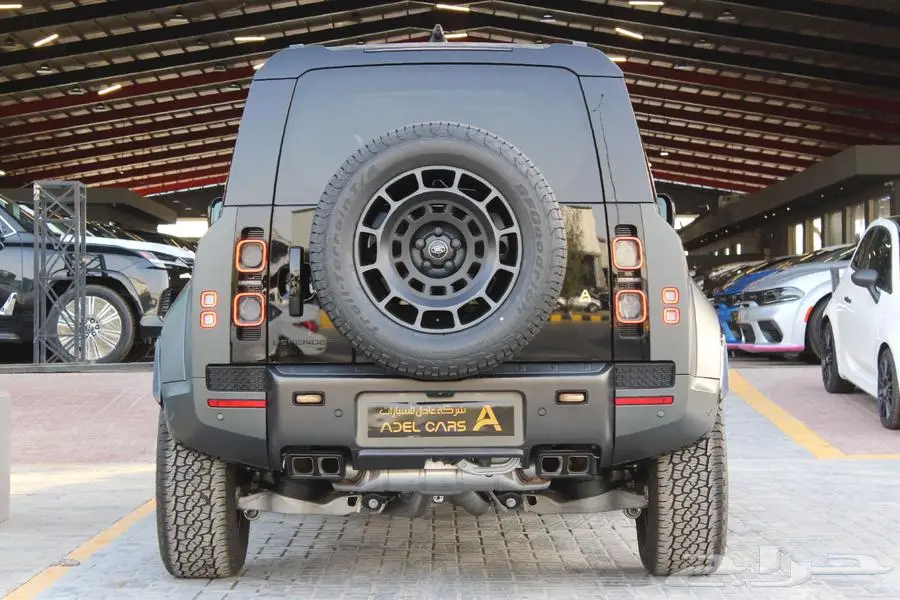 Defender OCTA ديفيندر أوكتا الإصدار ONE 2025 إصدار محدود 5