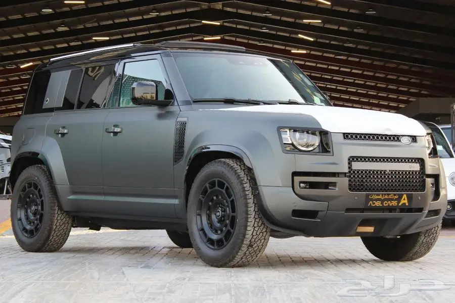 Defender OCTA ديفيندر أوكتا الإصدار ONE 2025 إصدار محدود 1