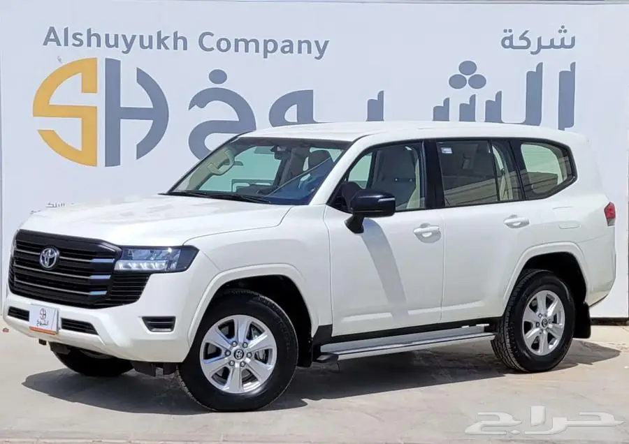 تويوتا لاندكروزر GXR L1 موديل 2022 1