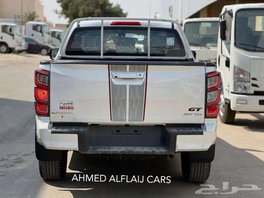 ايسوزو ديماكس GT 2025 بسعر مناسب 8