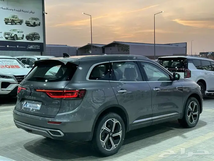 رينو كوليوس فل بلس 2025 13
