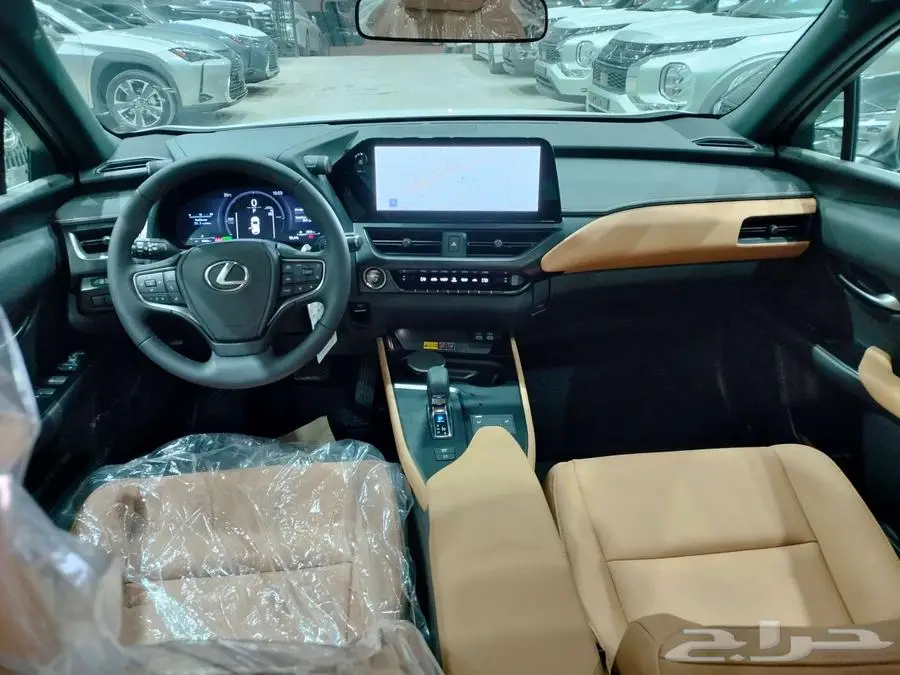 لكزس UX 300 H فل كامل هايبرد 2025 - خليجي 12