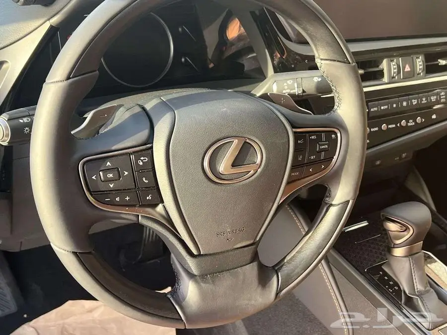 لكزس ES 350 DD فل كامل 2025 سعودي تتنانيوم 7
