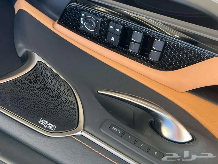 لكزس ES 350 DD فل كامل 2025 سعودي تتنانيوم 9