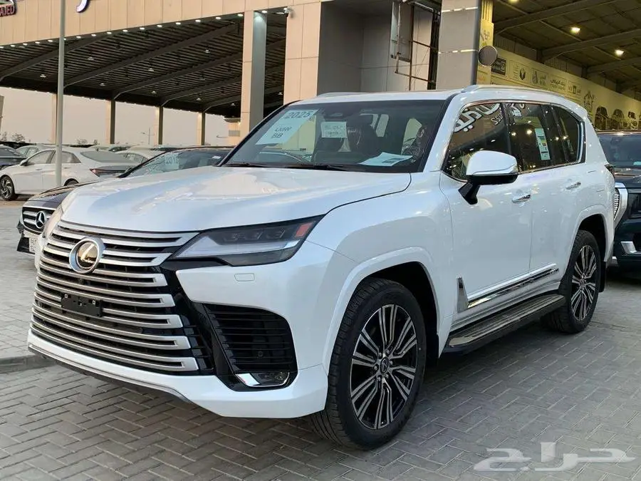 لكزس-LX600 BB -الساير 2025 1