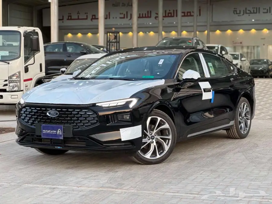 فورد توروس تيتانيوم - بلس 2025 بالنقد والتقسيط 2