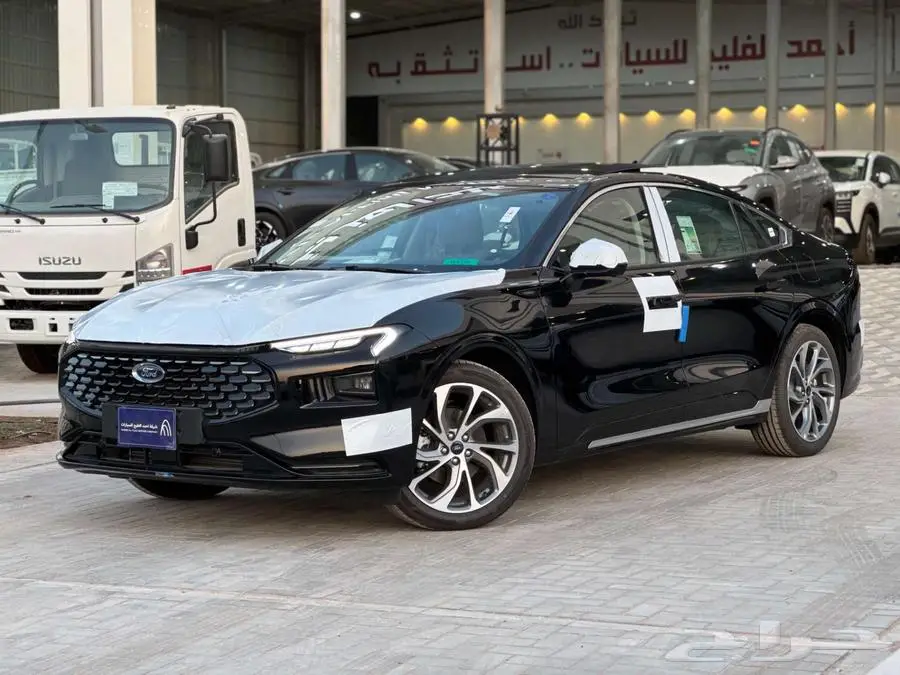 فورد توروس تيتانيوم - بلس 2025 بالنقد والتقسيط 3