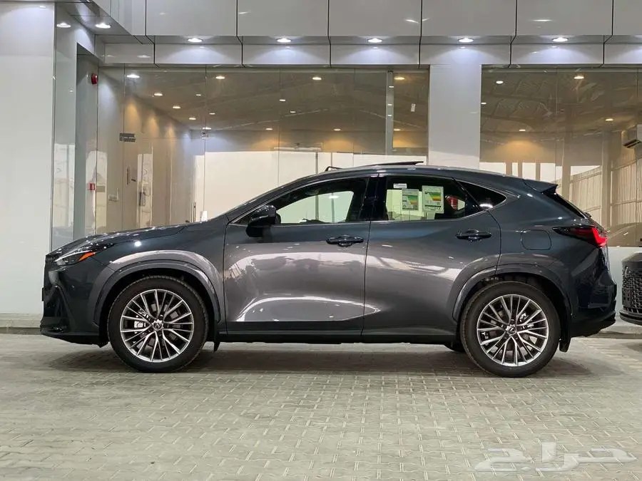 لكزس NX 350 CH فل كامل هايبرد 2025 index