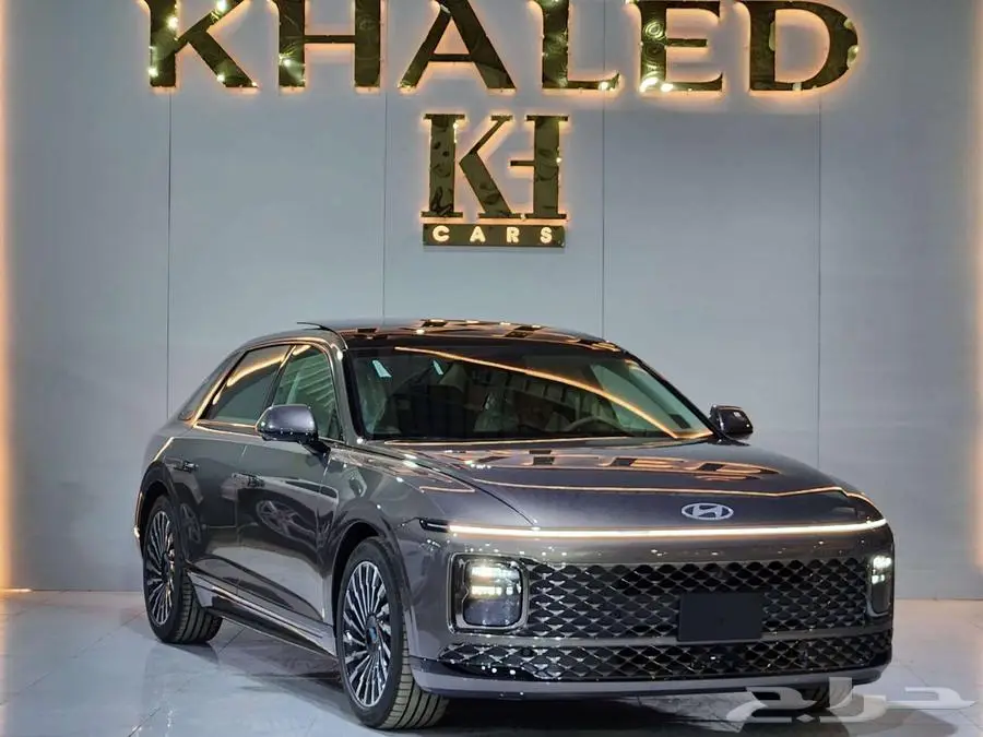 هيونداي ازيرا كليجرافي 2025 كاش واقساط 3