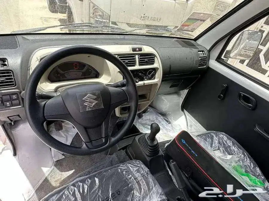 ايسوزو ديماكس غمارتين بدون دبل قزاز عادي قزاز كهرب 2025 12