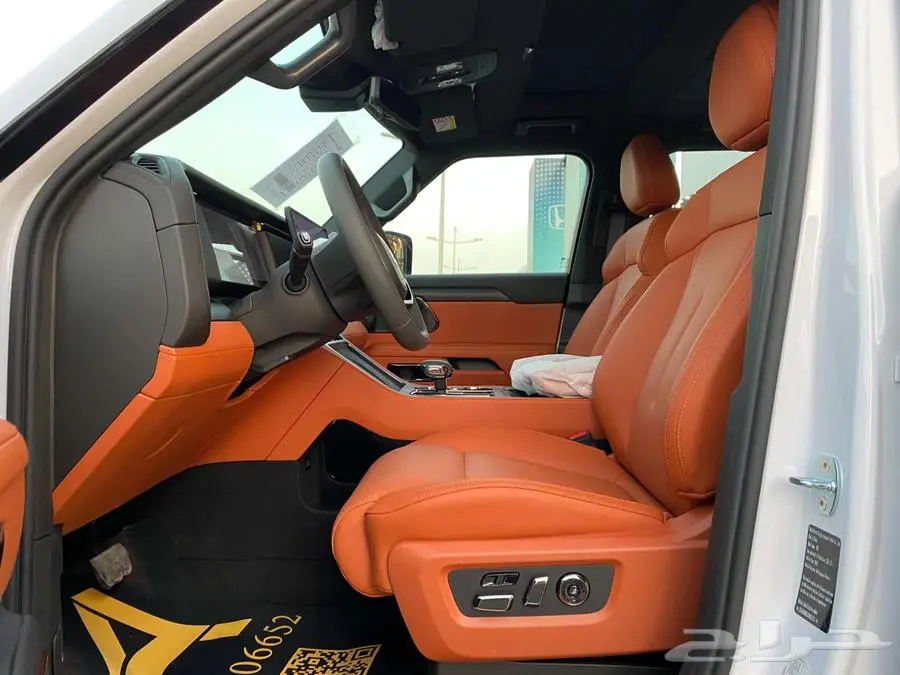 روكس 01 فئة VIP موديل 2025 11