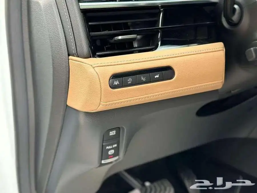إنفينيتي QX80 2025 سينسوري - نص فل 28