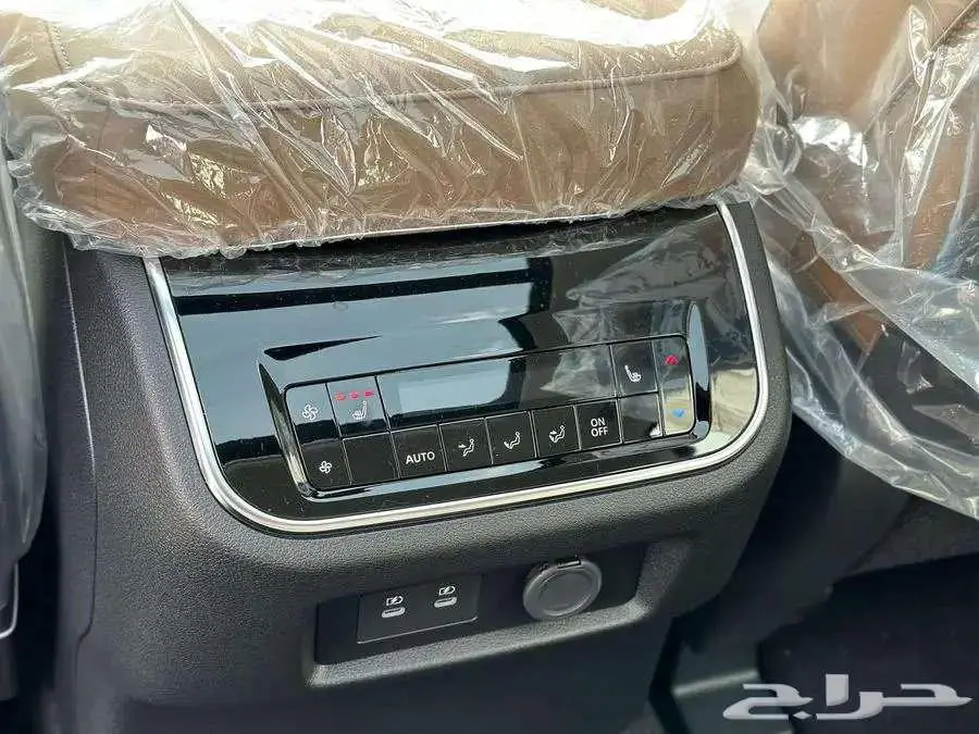 إنفينيتي QX80 2025 سينسوري - نص فل 35