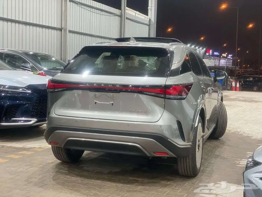 لكزس RX 350 BH فل كامل هايبرد 2025 index