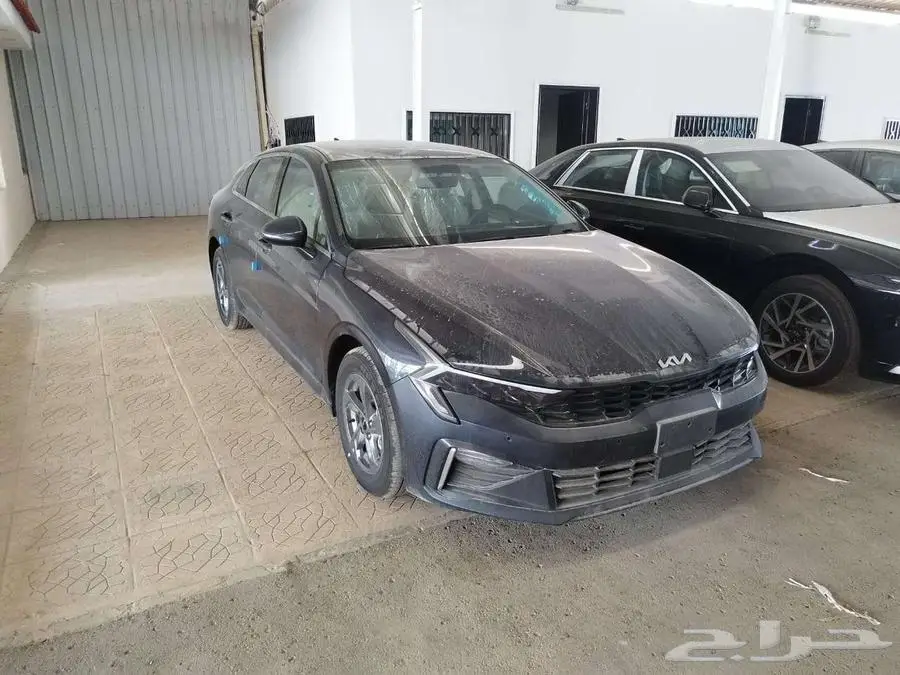 كيا k5 -2024 استاندر سعودي بنزين لون كحلي كاش وتقسيط 1