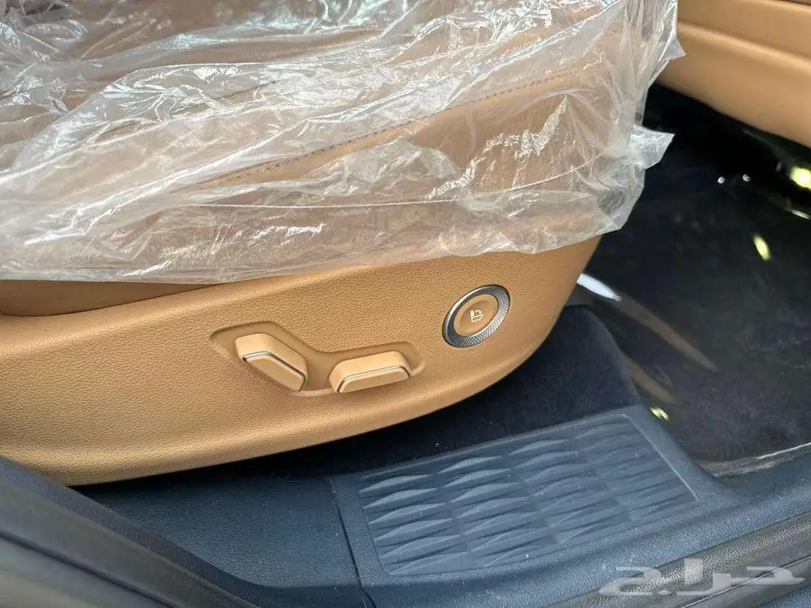 جينيسس رويال GV80 2021 عداد 39 ألف أخضر مطفي بحالة الوكالة 33