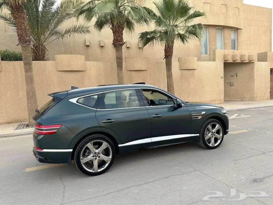 جينيسس رويال GV80 2021 عداد 39 ألف أخضر مطفي بحالة الوكالة 12