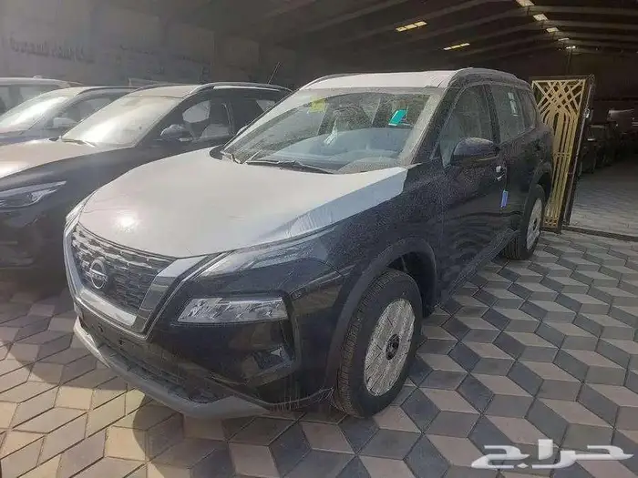 نيسان اكس تريل 7 مقاعد دفع رباعي ستاندر 2025 2