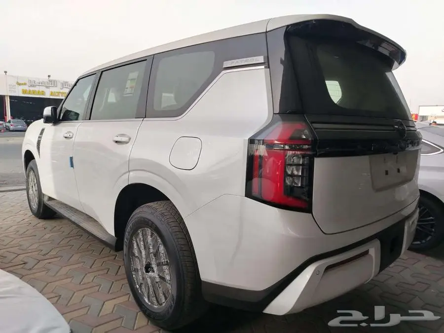 نيسان باترول XE موديل 2025 استاندر الشكل الجديد 13