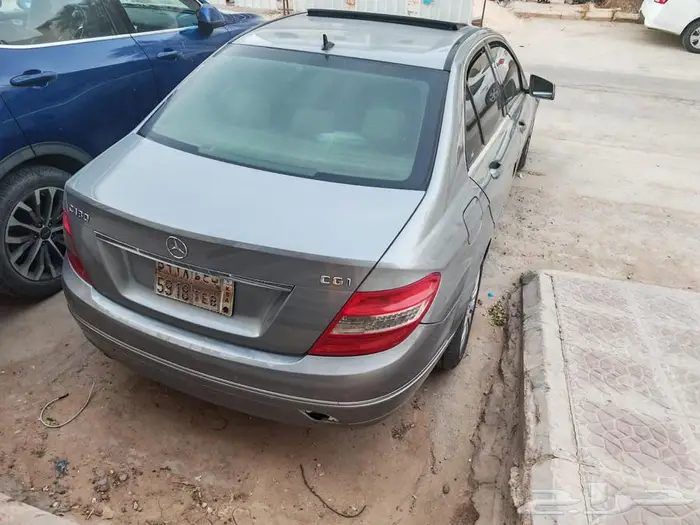 مرسيدس C180 موديل 2011 5