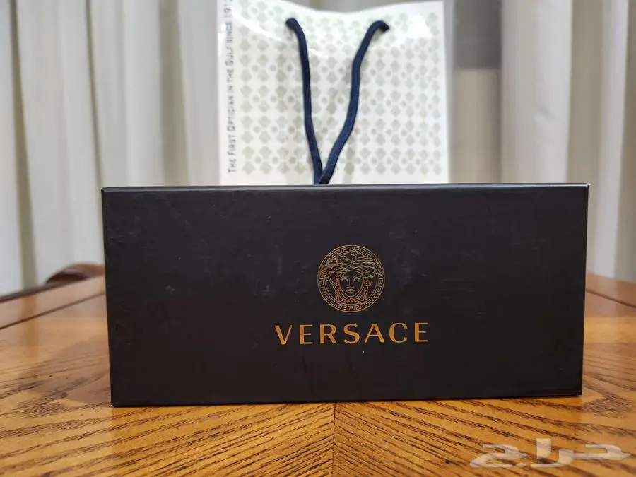 نظارة شمسية ماركة فرزاتشي versace index