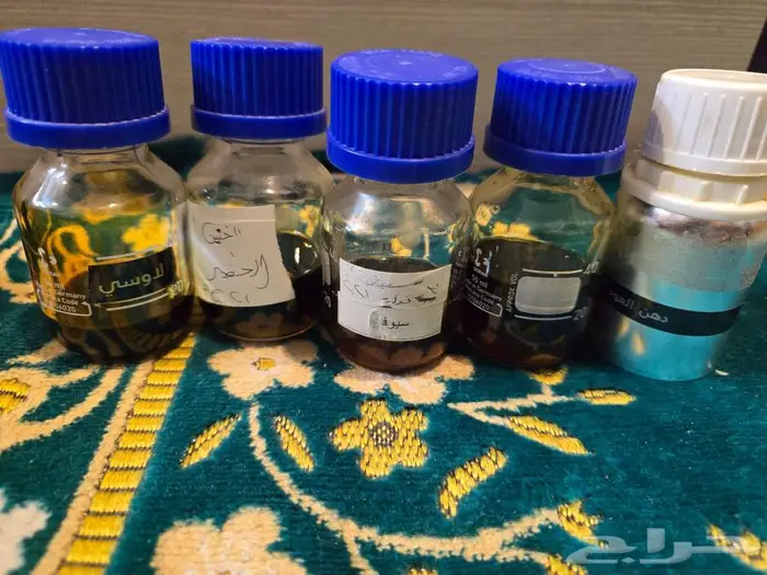 ادهان عود للبيع بسعر فرصة 2