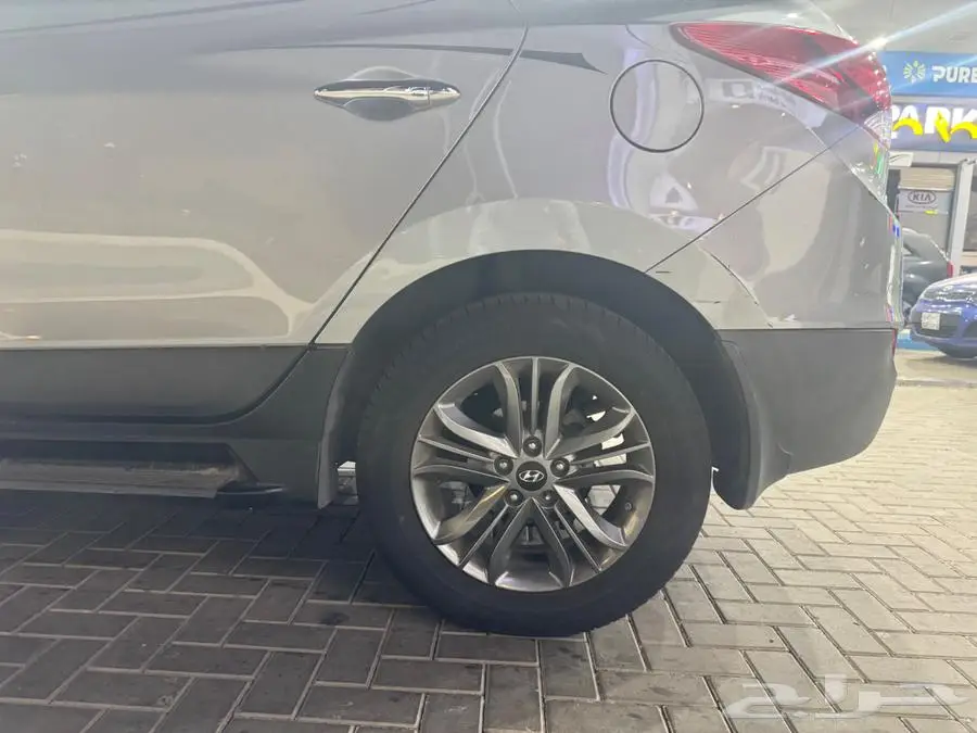 Hyundai Tucson 2016 middle option index