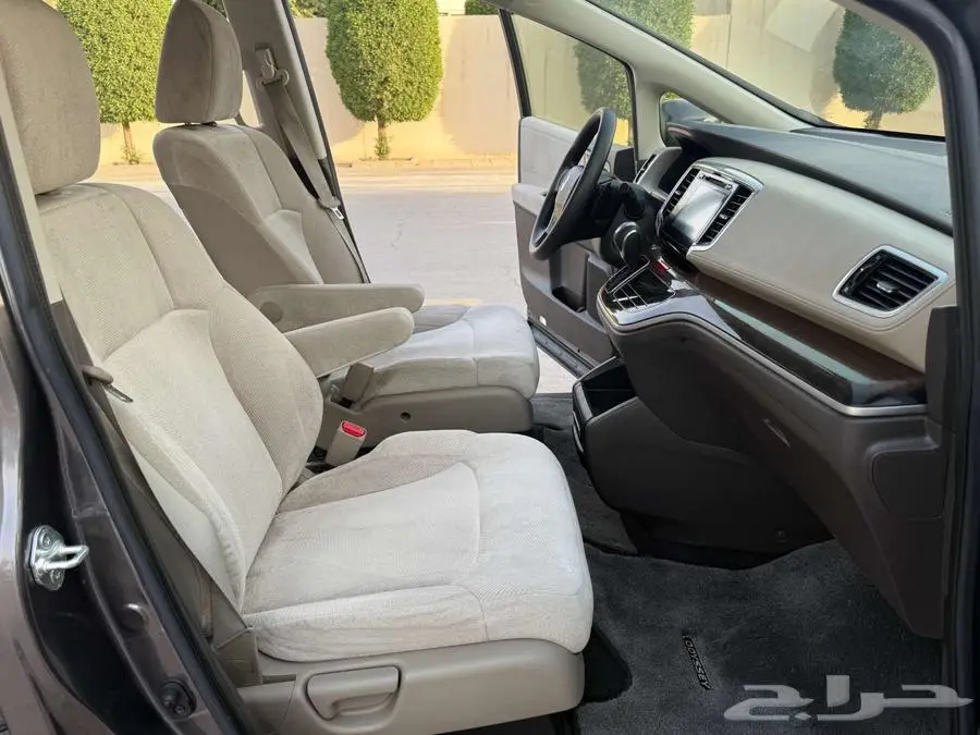 هوندا أوديسي Odyssey J 2020 14