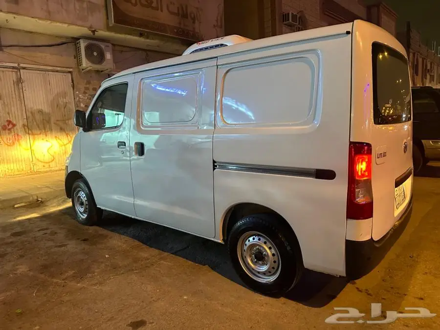 هايس فان لإيجار الشهري او سنوي 6