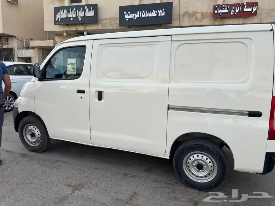 هايس فان لإيجار الشهري او سنوي 8