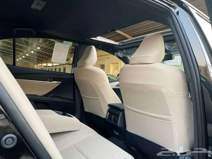 تويوتا كامري LE بنزين 2025 متاح اقساط و كاش 5