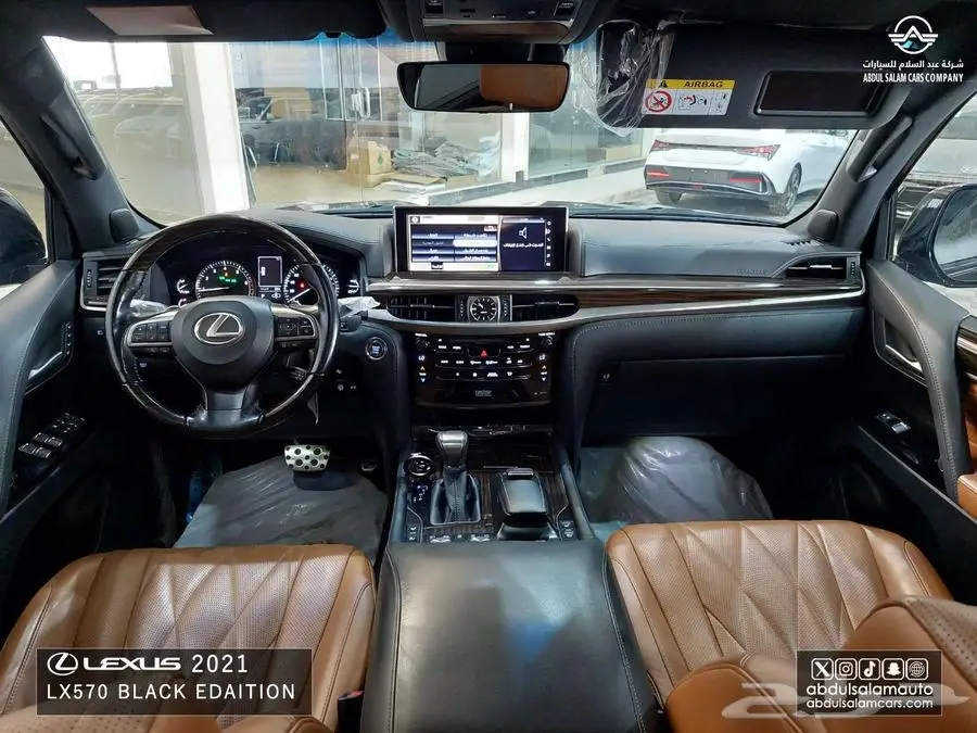 لكزس -LX570 بلاك اديشن S عداد 49 الف موديل 2021 8