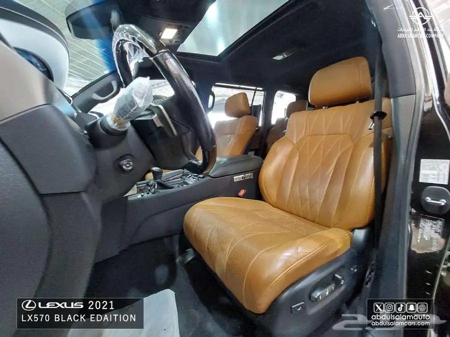 لكزس -LX570 بلاك اديشن S عداد 49 الف موديل 2021 9