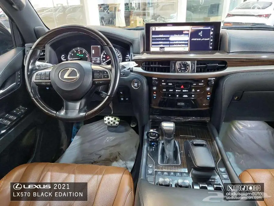 لكزس -LX570 بلاك اديشن S عداد 49 الف موديل 2021 5